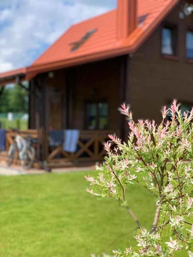 Osada Skorupki - Caloroczne Domki Na Mazurach Экстерьер фото