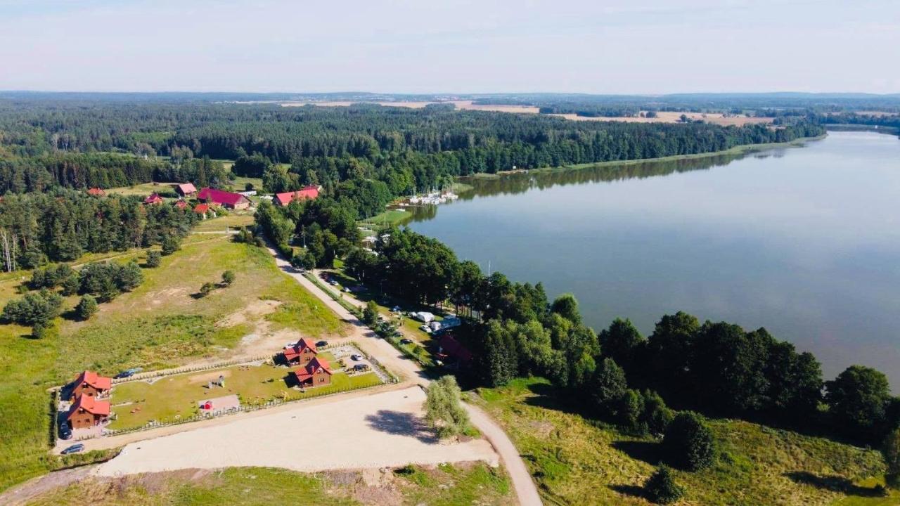Osada Skorupki - Caloroczne Domki Na Mazurach Экстерьер фото